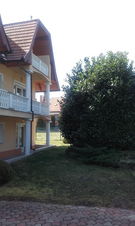 Apartament Attila Vendeghaz Héviz Zewnętrze zdjęcie